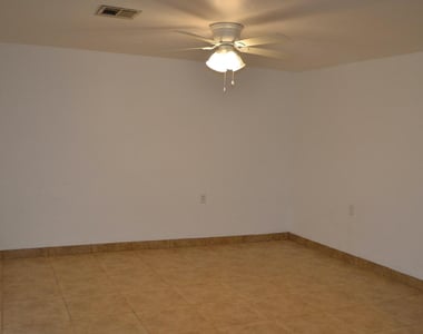 44 N Mountain Road - Photo Thumbnail 3
