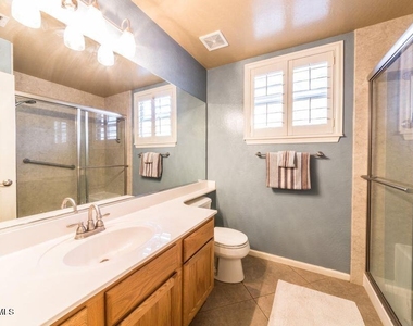 13352 W Alvarado Drive - Photo Thumbnail 15