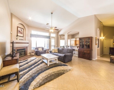 13352 W Alvarado Drive - Photo Thumbnail 1