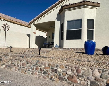 8972 W Lisbon Lane - Photo Thumbnail 33