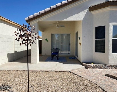 8972 W Lisbon Lane - Photo Thumbnail 31