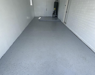 1050 W Romo Jones Street - Photo Thumbnail 20