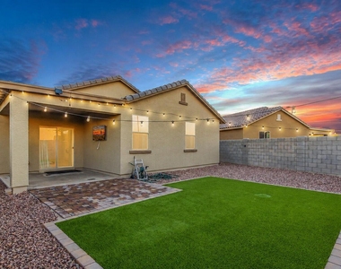 21612 W Kimberly Drive - Photo Thumbnail 1