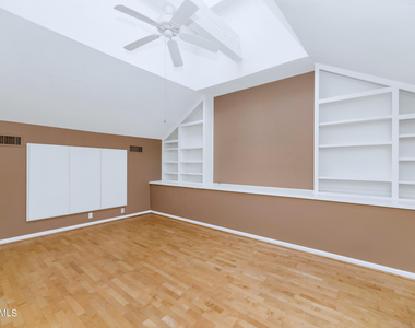 7113 E Arlington Road - Photo Thumbnail 15