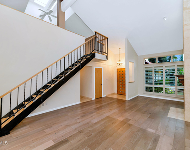 7113 E Arlington Road - Photo Thumbnail 1