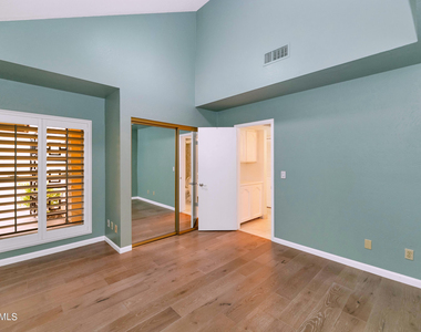7113 E Arlington Road - Photo Thumbnail 13