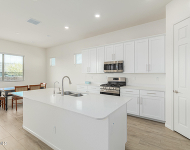 18545 W Chuckwalla Canyon Road - Photo Thumbnail 11