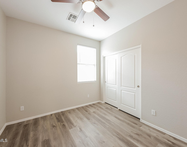 26910 N 84th Lane - Photo Thumbnail 10