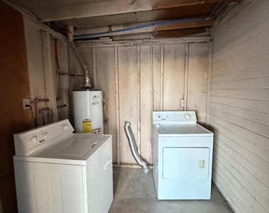 5420 N Granite Reef Road N - Photo Thumbnail 6
