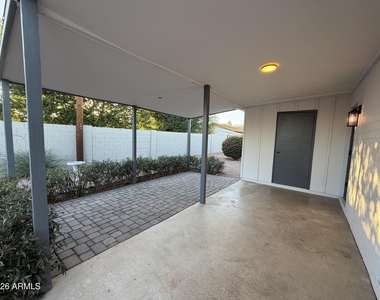 5420 N Granite Reef Road N - Photo Thumbnail 5