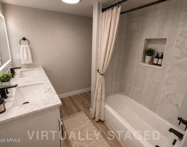 5420 N Granite Reef Road N - Photo Thumbnail 16