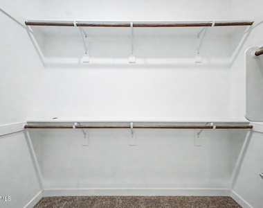 327 W Tamarack Drive - Photo Thumbnail 16