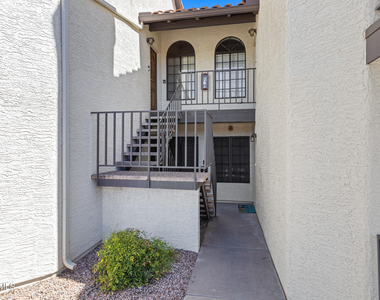 11011 N 92nd Street - Photo Thumbnail 1