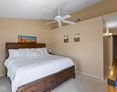 11011 N 92nd Street - Photo Thumbnail 19