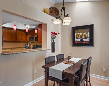 11011 N 92nd Street - Photo Thumbnail 8
