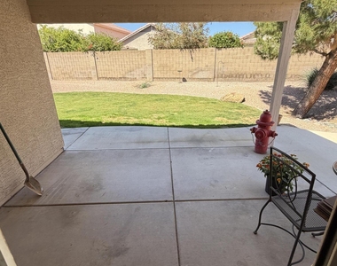 3842 W Chama Drive - Photo Thumbnail 17