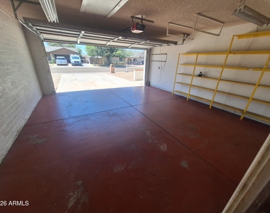 4142 W Sunnyside Avenue - Photo Thumbnail 25