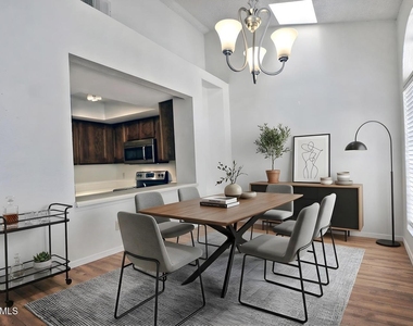 11011 N 92nd Street - Photo Thumbnail 17