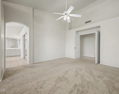 4545 E Rowel Road - Photo Thumbnail 21