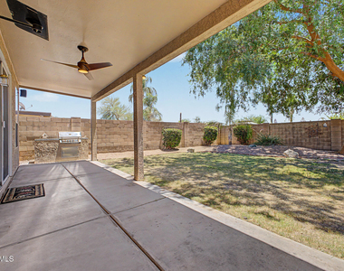 4545 E Rowel Road - Photo Thumbnail 14