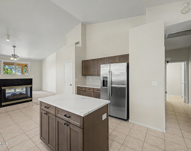 4545 E Rowel Road - Photo Thumbnail 10