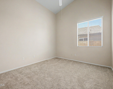 4545 E Rowel Road - Photo Thumbnail 24