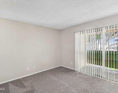 1620 W Southern Avenue - Photo Thumbnail 6