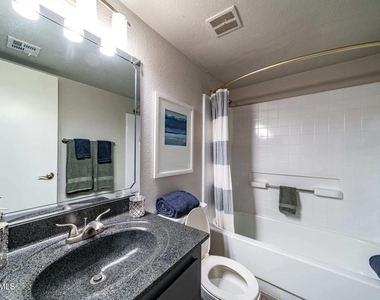 949 S Longmore Street - Photo Thumbnail 7