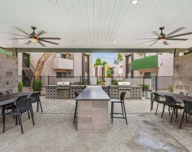 949 S Longmore Street - Photo Thumbnail 14