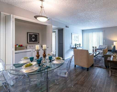 949 S Longmore Street - Photo Thumbnail 2