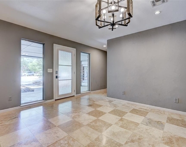 6325 Glenbrook Court - Photo Thumbnail 8