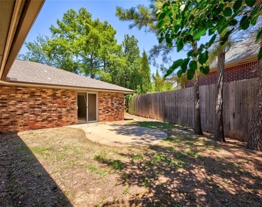 6325 Glenbrook Court - Photo Thumbnail 38