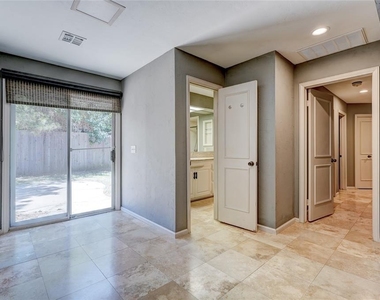 6325 Glenbrook Court - Photo Thumbnail 32