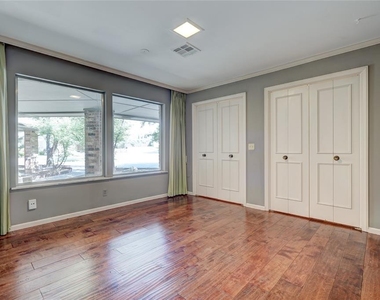 6325 Glenbrook Court - Photo Thumbnail 29