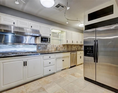 6325 Glenbrook Court - Photo Thumbnail 19