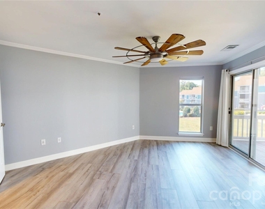1105 Torrence Circle - Photo Thumbnail 13