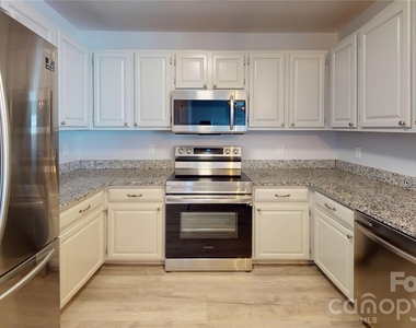 1105 Torrence Circle - Photo Thumbnail 4