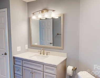1105 Torrence Circle - Photo Thumbnail 11