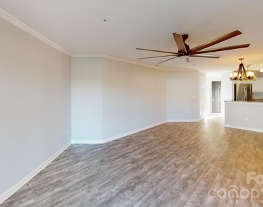 1105 Torrence Circle - Photo Thumbnail 4