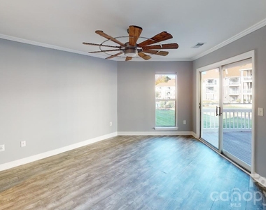 1105 Torrence Circle - Photo Thumbnail 2
