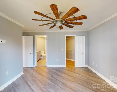 1105 Torrence Circle - Photo Thumbnail 15
