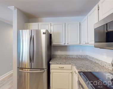 1105 Torrence Circle - Photo Thumbnail 5