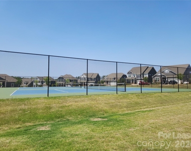 1009 Gabardine Lane - Photo Thumbnail 21