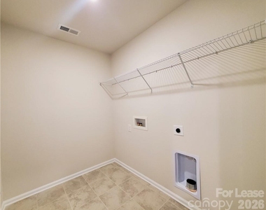 1009 Gabardine Lane - Photo Thumbnail 16