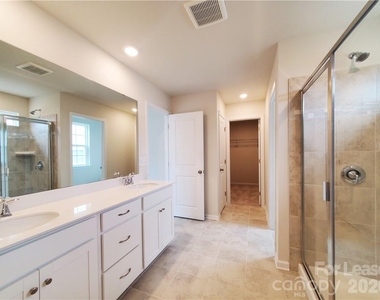 1009 Gabardine Lane - Photo Thumbnail 7