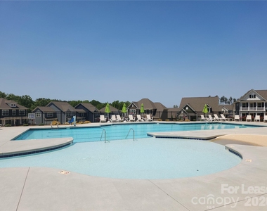 1009 Gabardine Lane - Photo Thumbnail 20