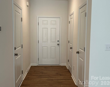 3546 Secrest Landing - Photo Thumbnail 2