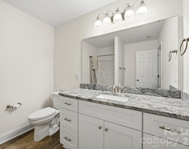 53 Travora Circle - Photo Thumbnail 26