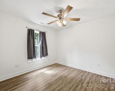 53 Travora Circle - Photo Thumbnail 21