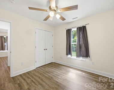 53 Travora Circle - Photo Thumbnail 20
